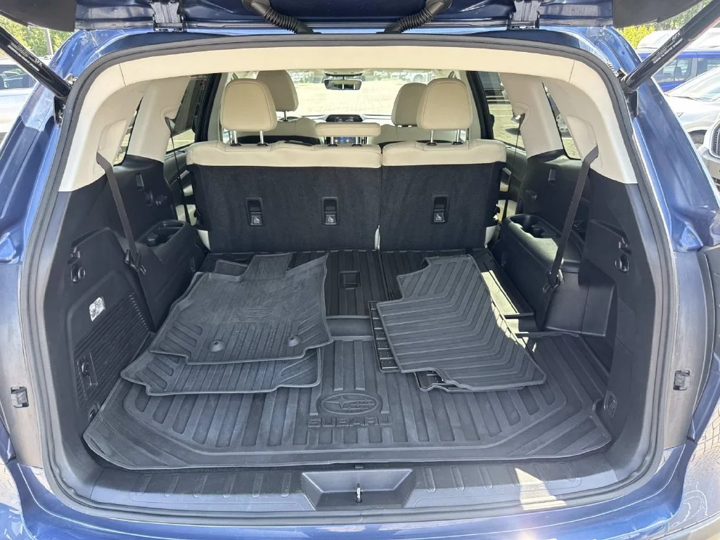 Used 2019 Blue Subaru Limited image 28