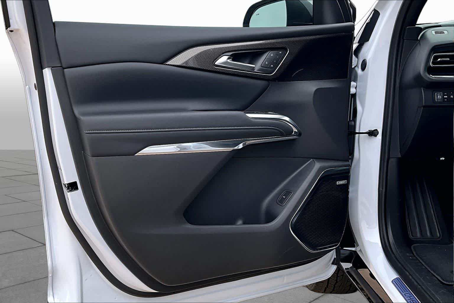 2026 Chevrolet Traverse High Country - Photo 11