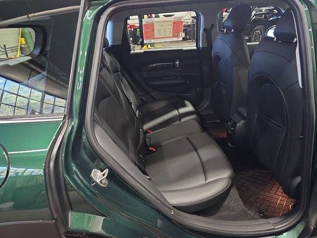 Used 2019 Green MINI Signature image 11