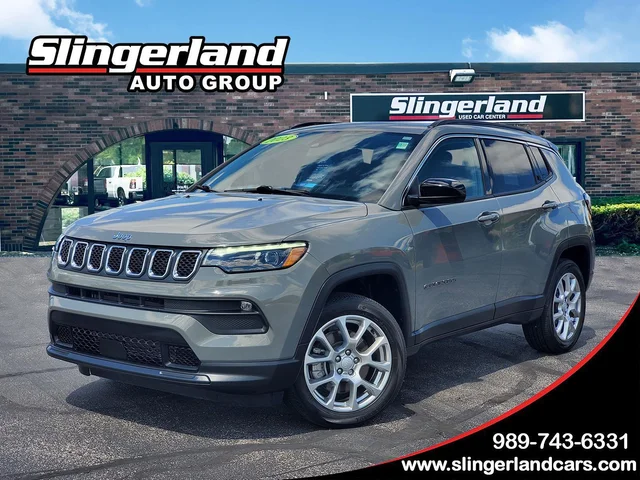 2023 Jeep Compass Latitude Lux