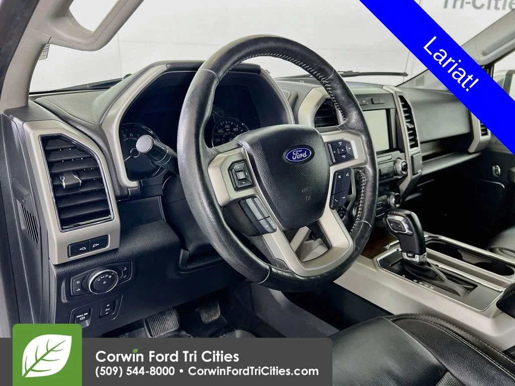 Used 2019 White Ford Lariat image 3