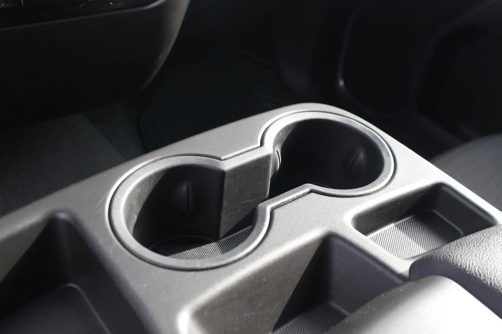 Used 2025 Summit White Chevrolet LT image 26