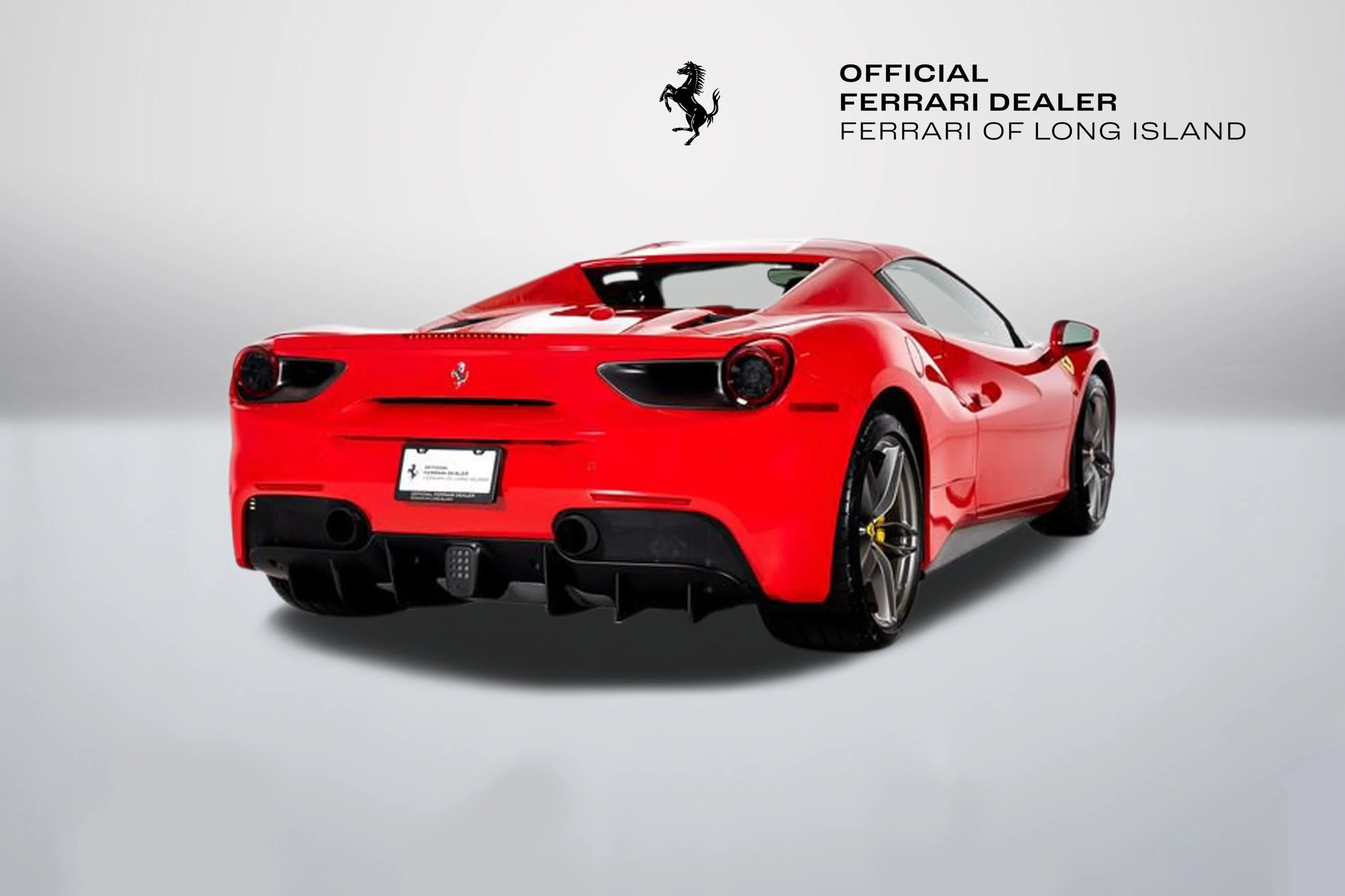 Used 2018 Rosso Corsa Ferrari  image 12