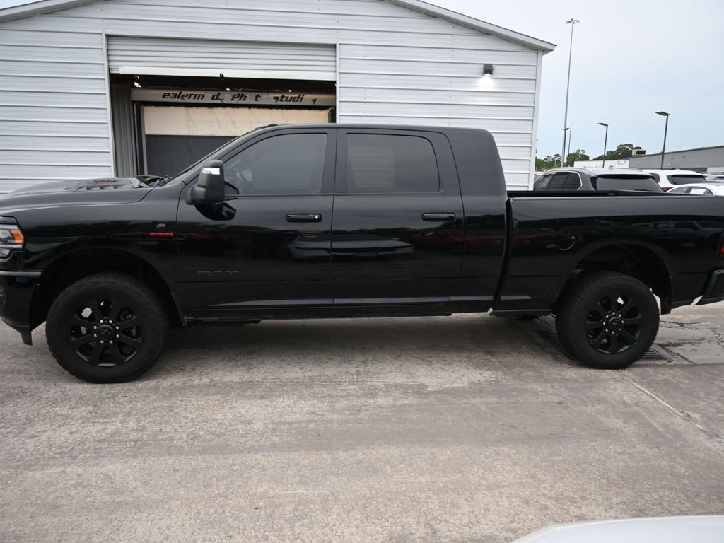 Used 2023 Black Ram Laramie image 13