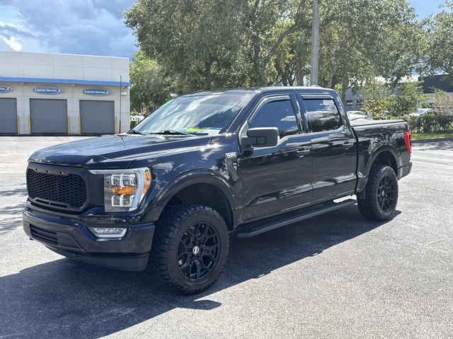 Used 2022 Black Metallic Ford XLT image 8