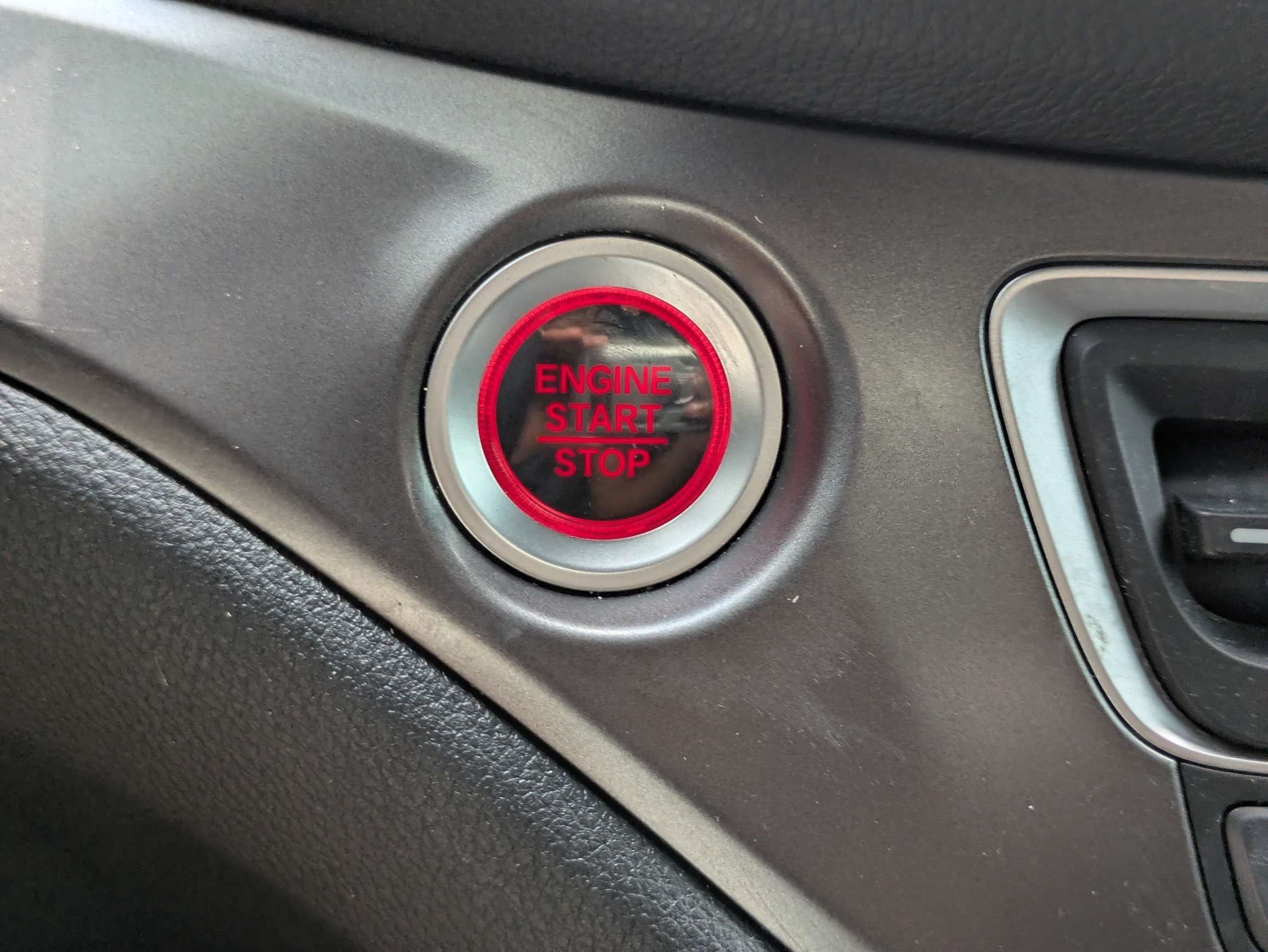 Used 2023 Radiant Red Metallic II Honda EX-L image 34