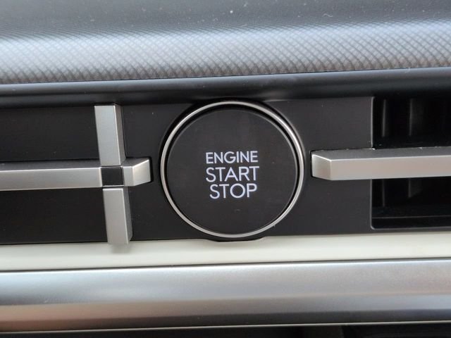 New 2027 Gray Hyundai SE FWD image 47