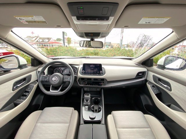 Certified Used 2023 Pearl White Nissan SV image 15