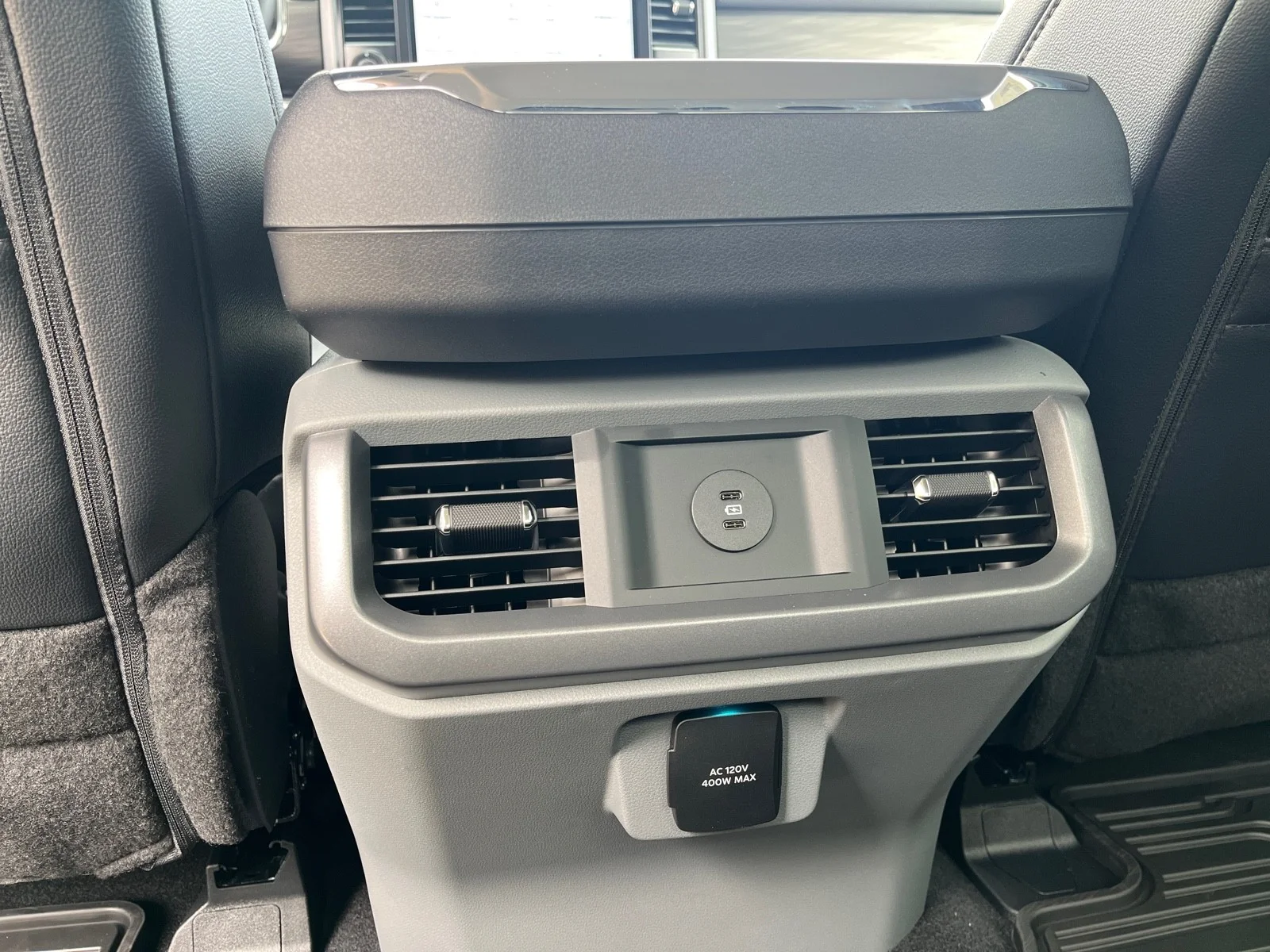 New 2026 Avalanche Ford Lariat® image 24