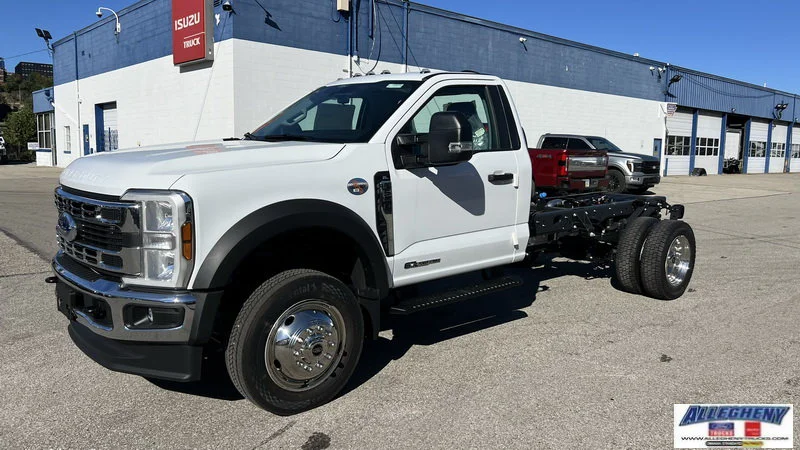 New 2026 Oxford White Ford XL image 1