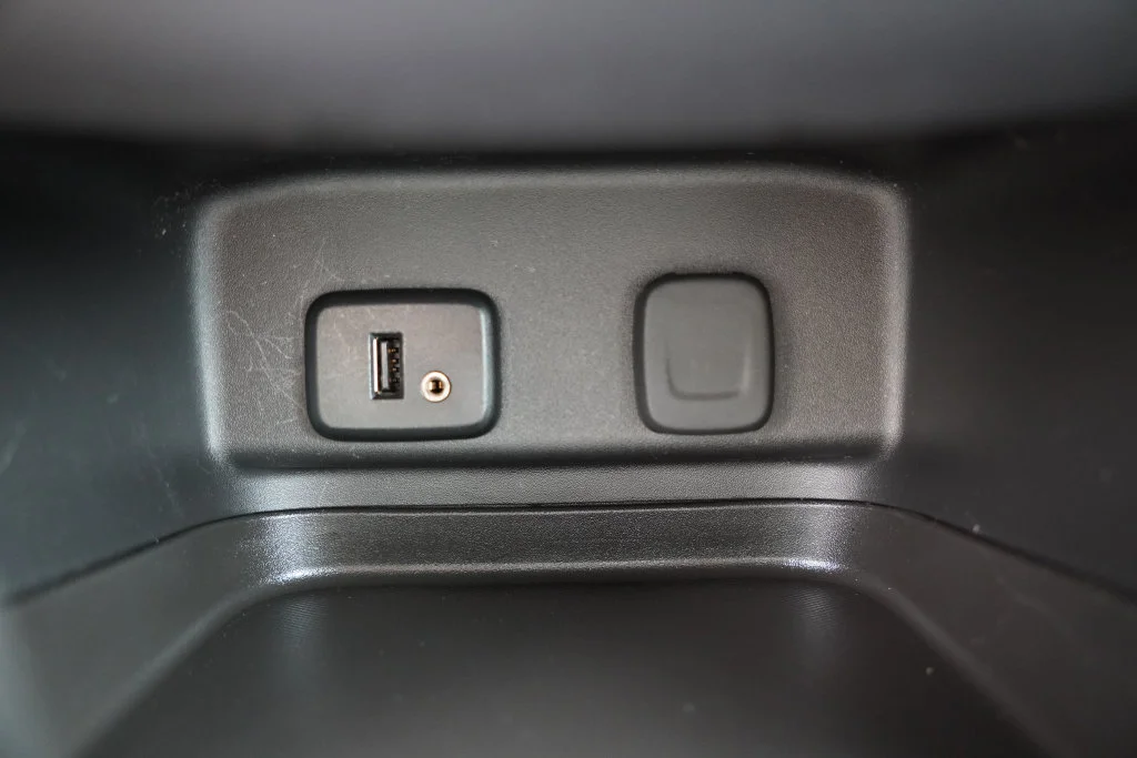 Certified Used 2018 Pepperdust Metallic Chevrolet LT image 28