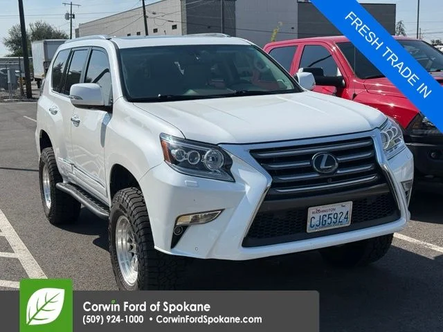 Used 2019 White Lexus 460 Luxury image 1
