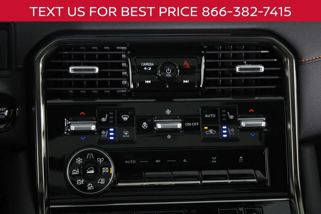 New 2026 Aspen White TriCoat / Super Black Two-tone Nissan PRO-4X® image 24
