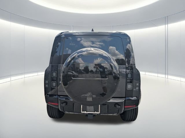 New 2026 Carpathian Grey LAND ROVER X-Dynamic SE image 9