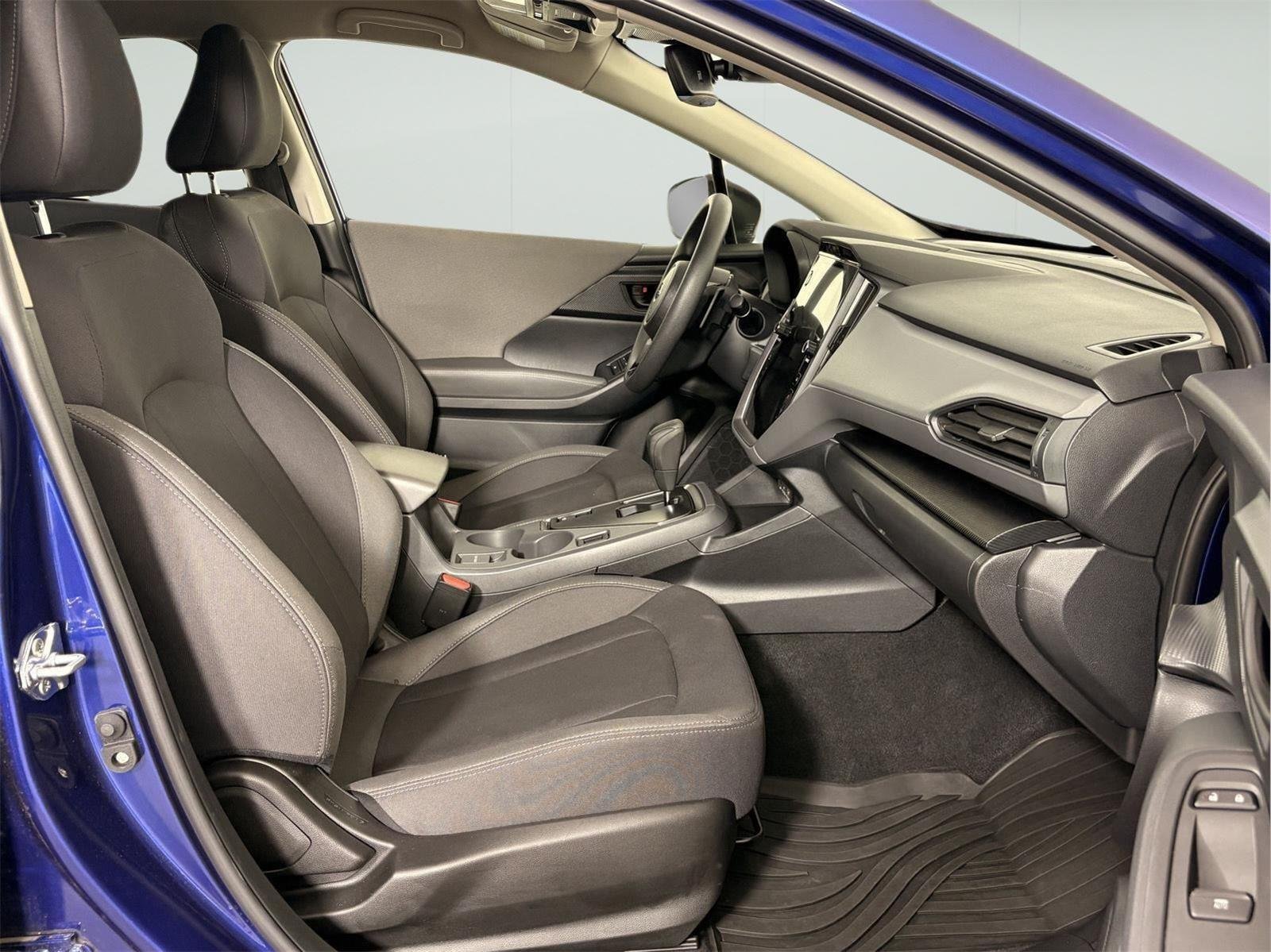 Used 2025 Sapphire Blue Pearl Subaru Premium image 22