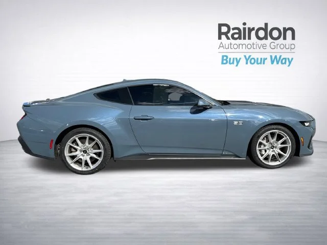Used 2024 Vapor Blue Metallic Ford GT Premium image 8