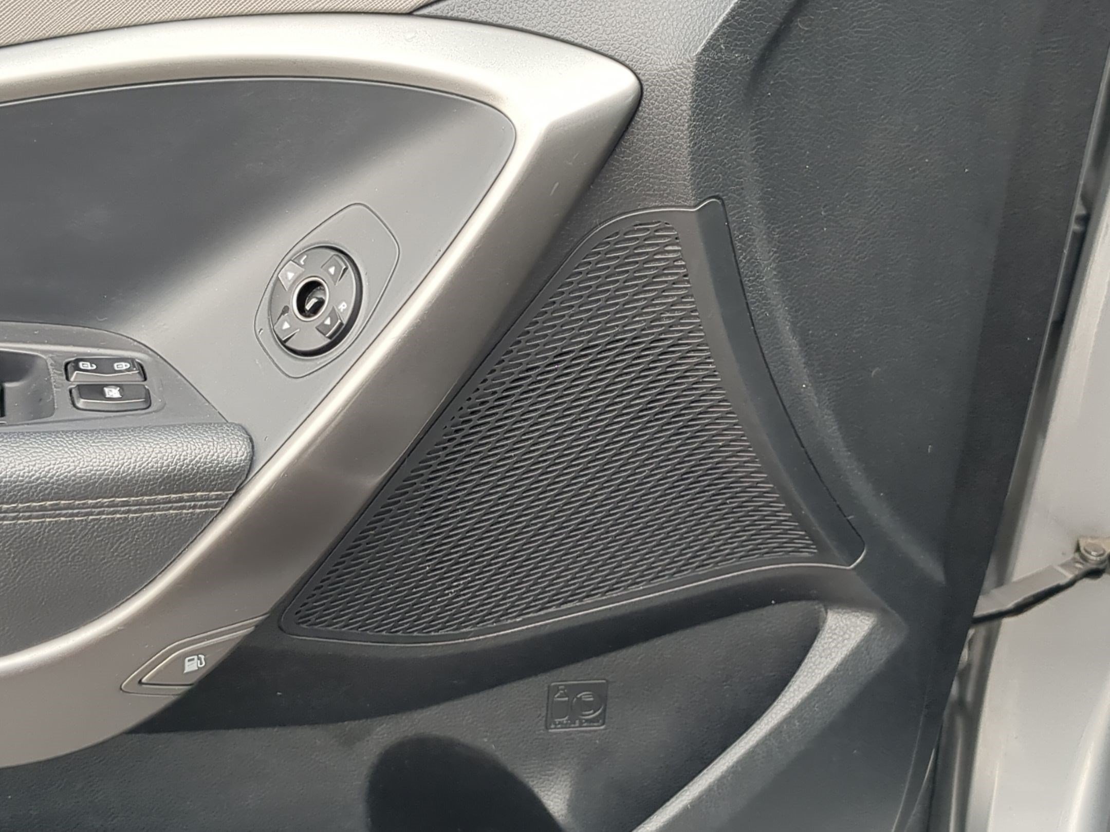 2018 Hyundai Santa Fe SE - Photo 14