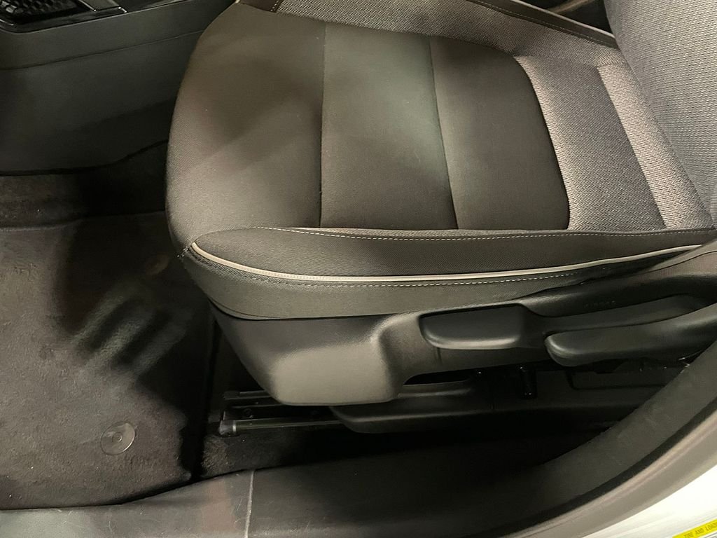 Used 2025 White Chevrolet LS image 20