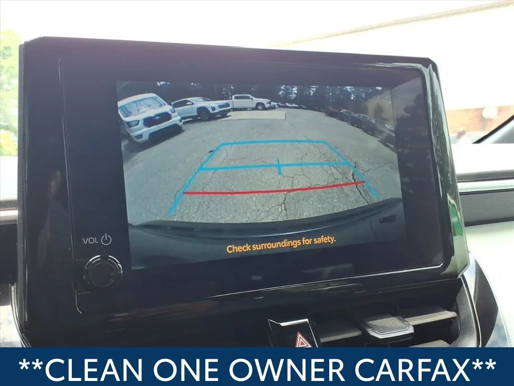 Certified Used 2023  Toyota SE image 3