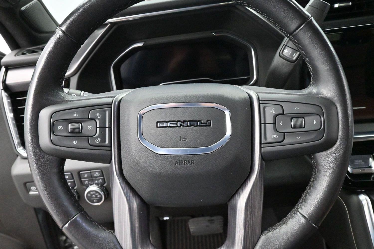 Used 2025 Sterling Metallic GMC Denali Ultimate DRW image 17