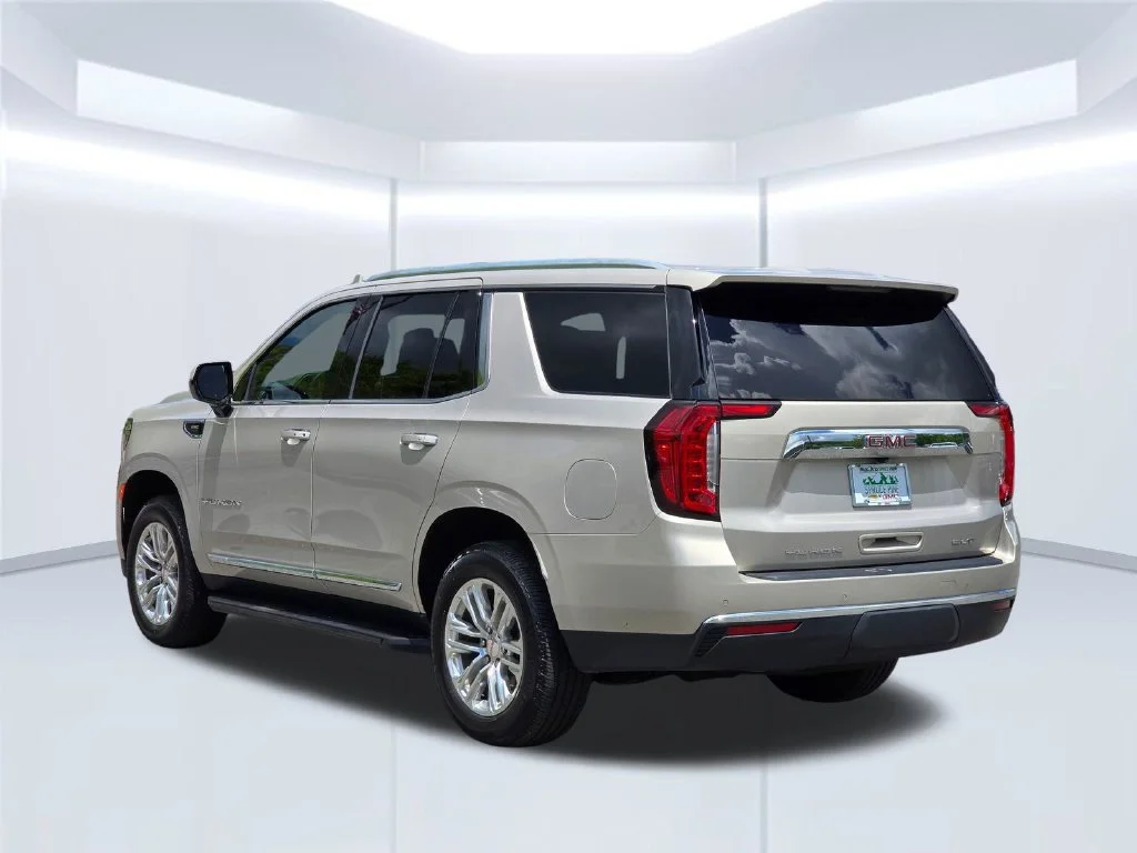 Used 2023 Beige GMC SLT image 20