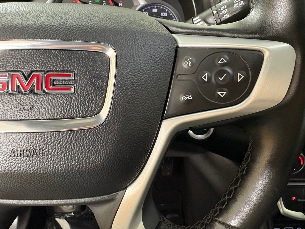 Used 2024 White GMC SLT image 25