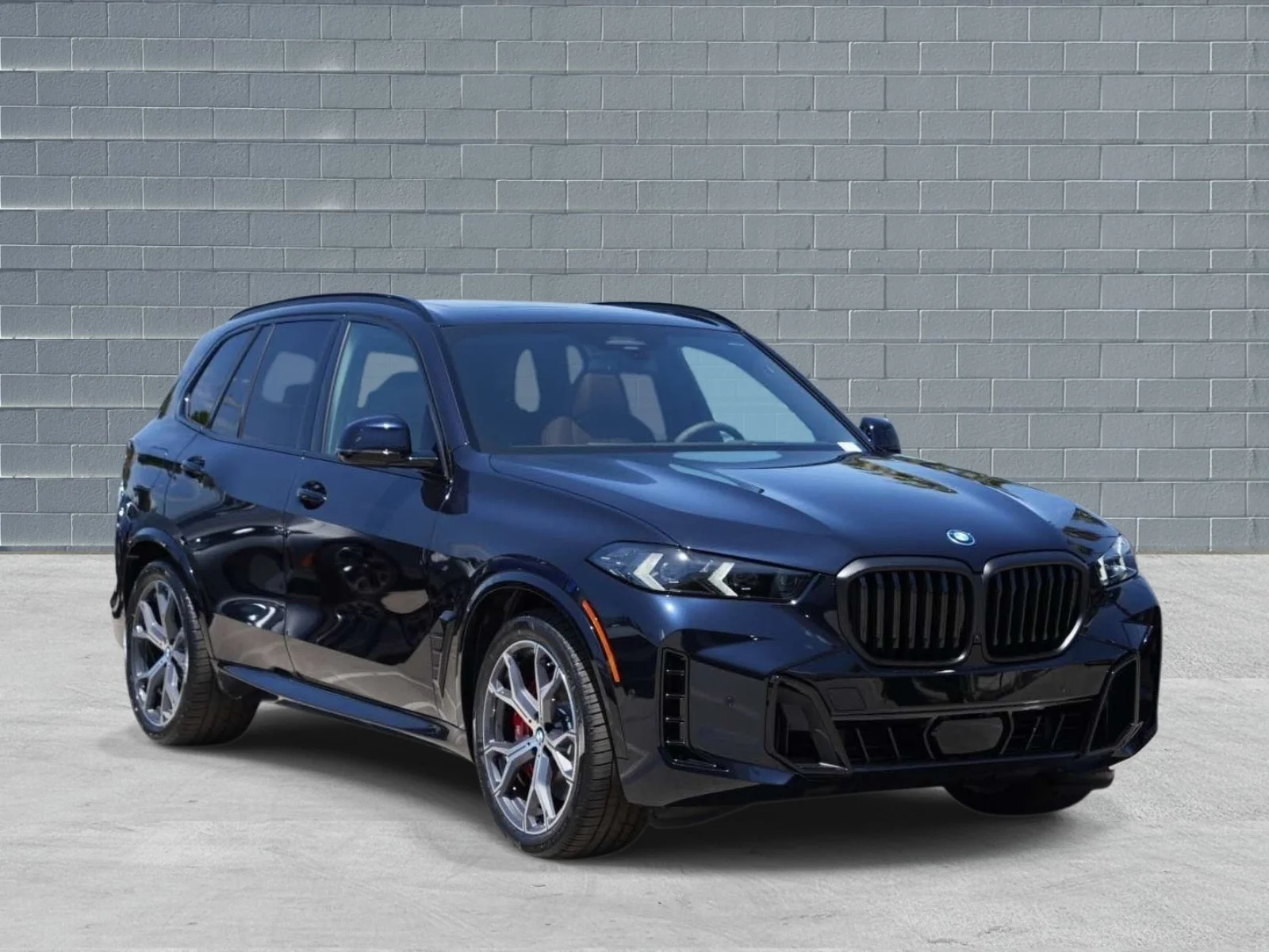 New 2026 Carbon Black Metallic BMW xDrive50e image 1