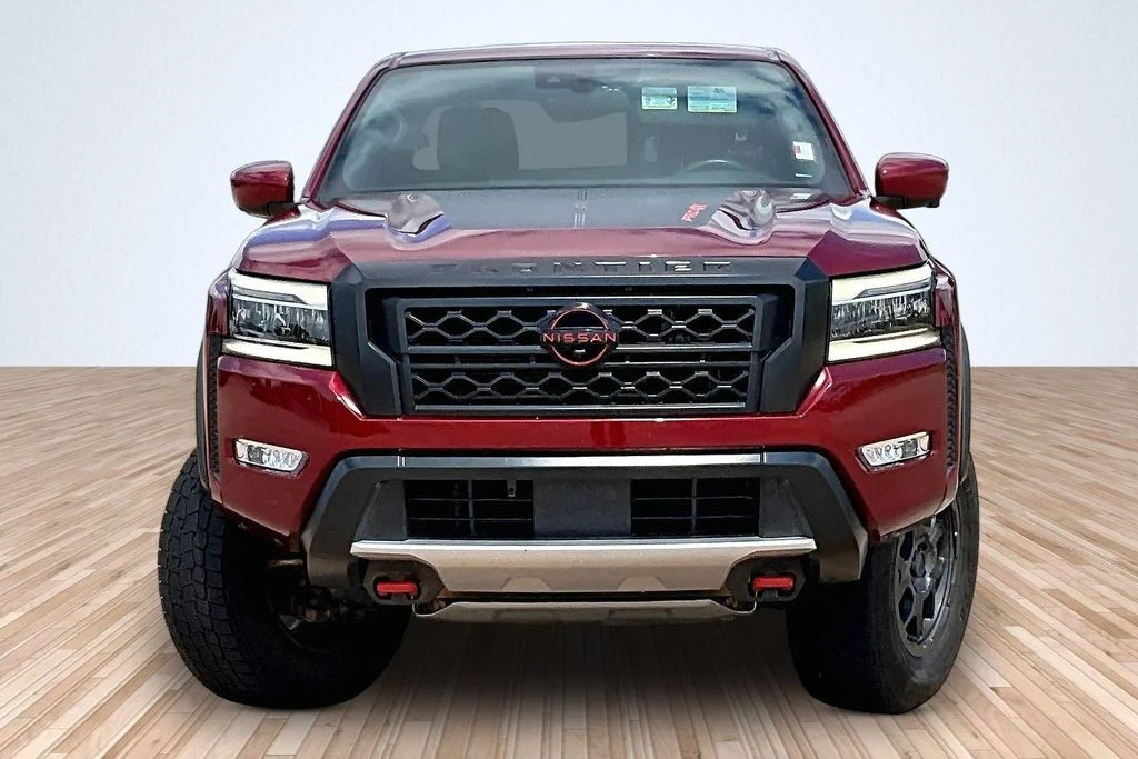 Used 2022 Red Nissan PRO-4X image 3