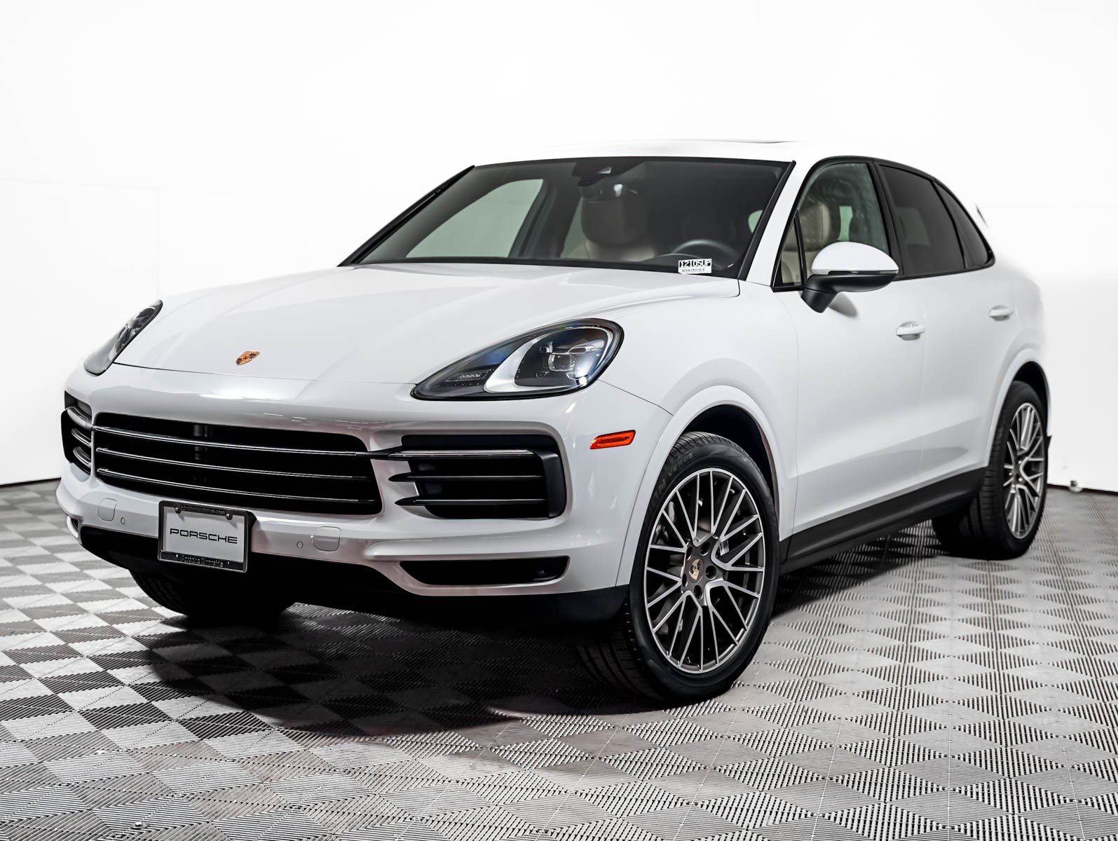 2023 Porsche Cayenne