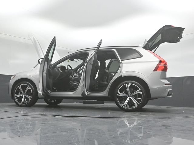 2022 VOLVO XC60 - Image 57