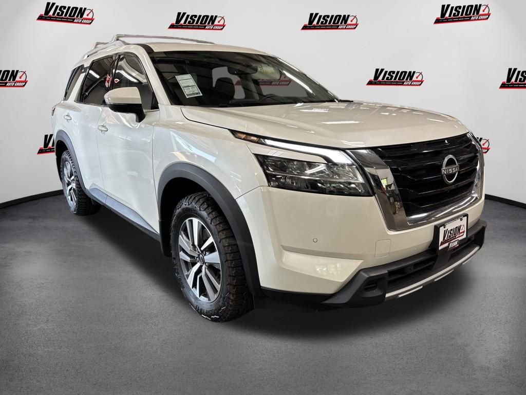Certified Used 2024 White Nissan SL image 3