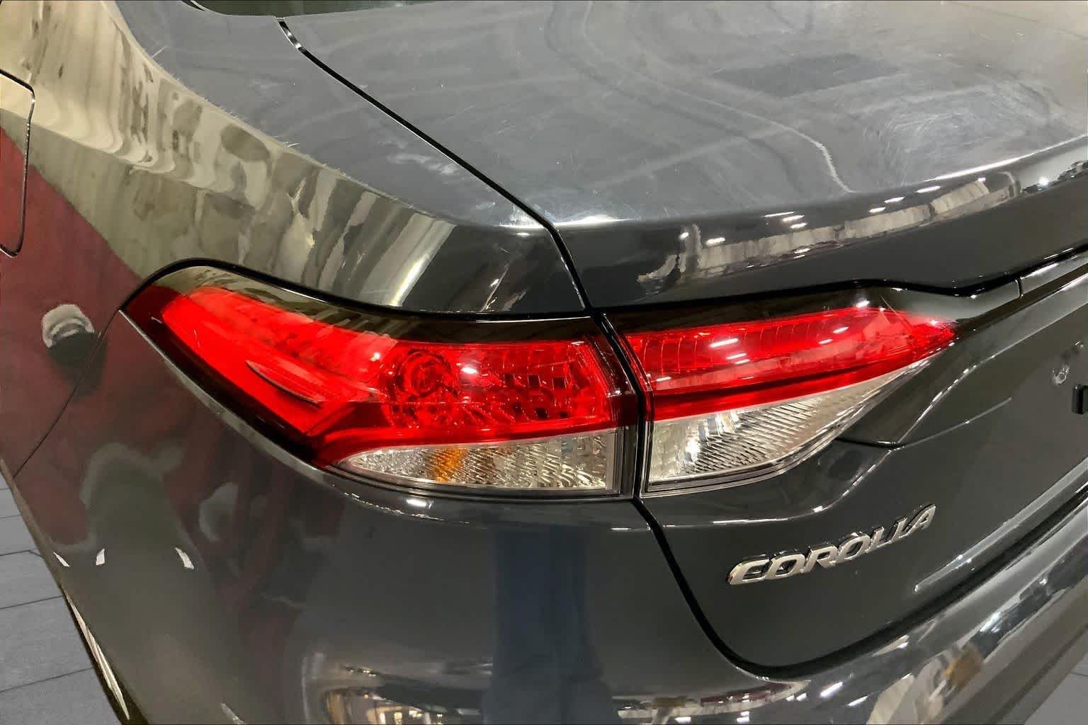 Used 2024 Underground Toyota LE image 29