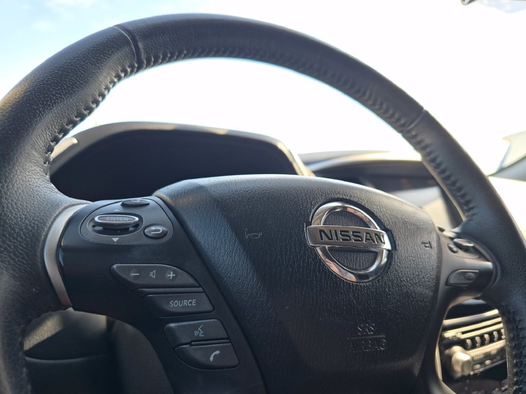 Used 2019 White Nissan SV image 22