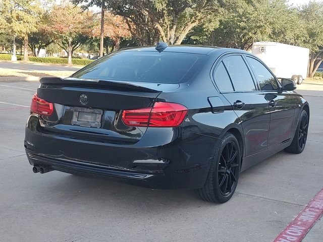 Used 2018 Black BMW 330i image 3