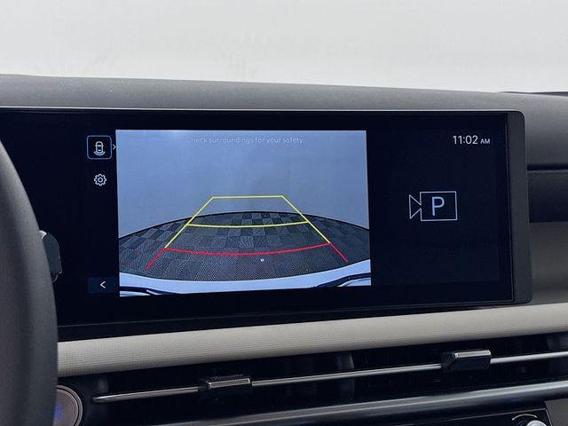 New 2026 White Hyundai SEL FWD image 21