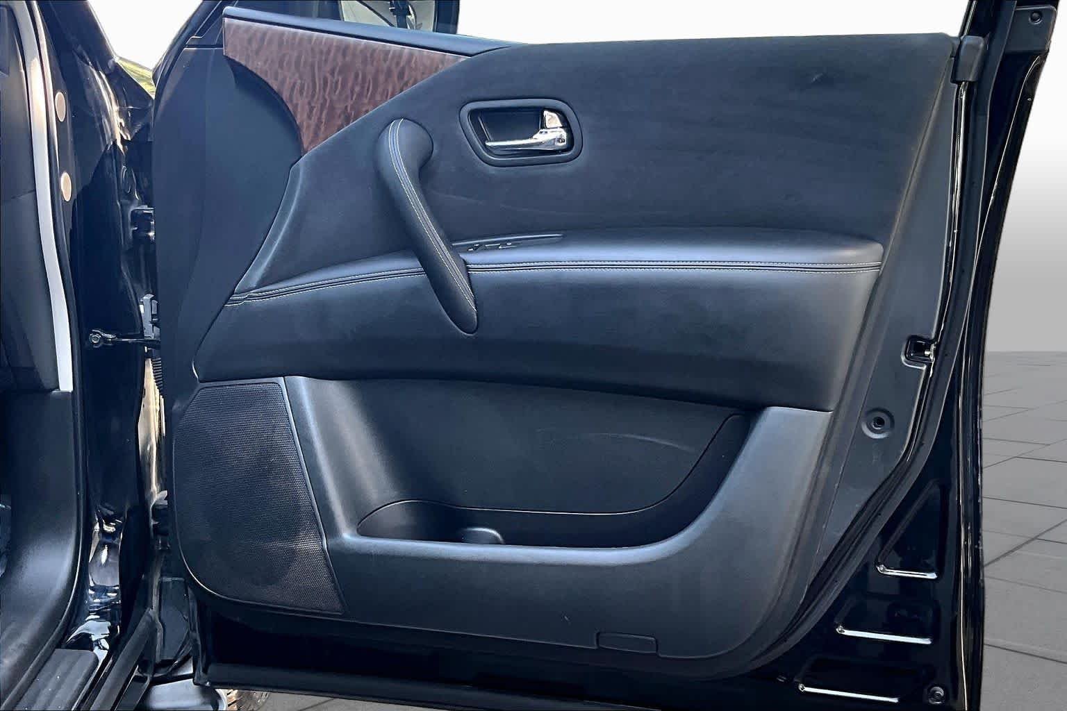 Used 2019 Super Black Nissan SV image 23