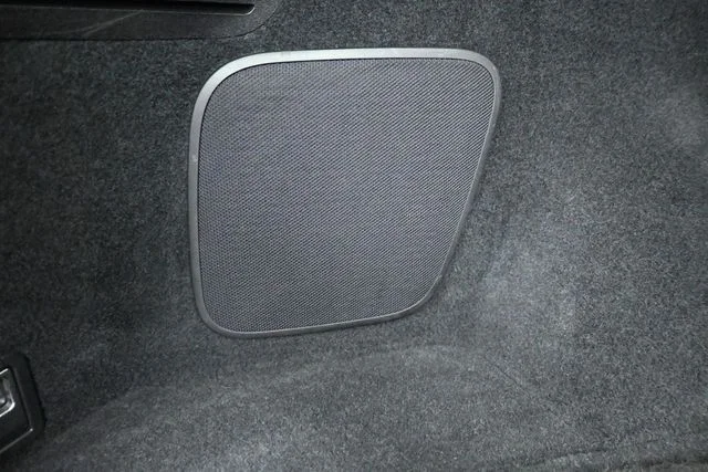 Used 2020 Silver Lexus 350 image 10