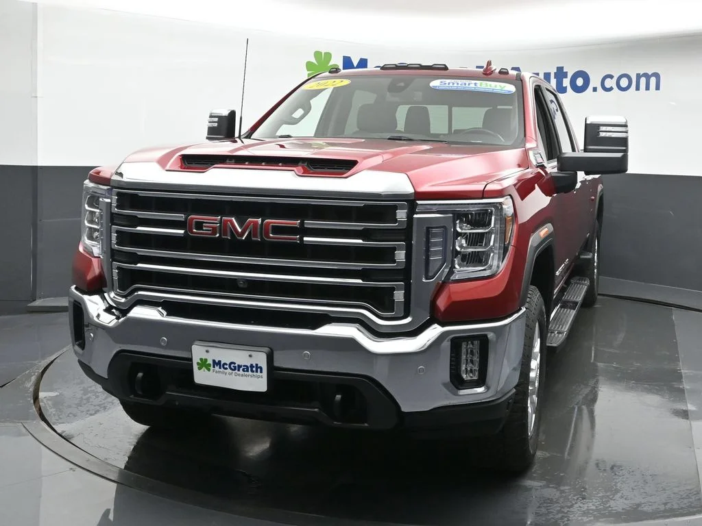 Used 2022 Red GMC SLT image 6