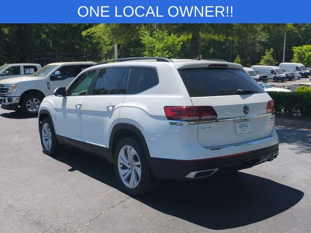 Used 2023  Volkswagen 3.6L V6 SE w/Technology image 3