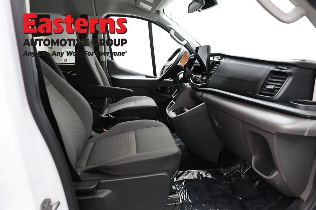 Used 2024 White Ford XLT image 21