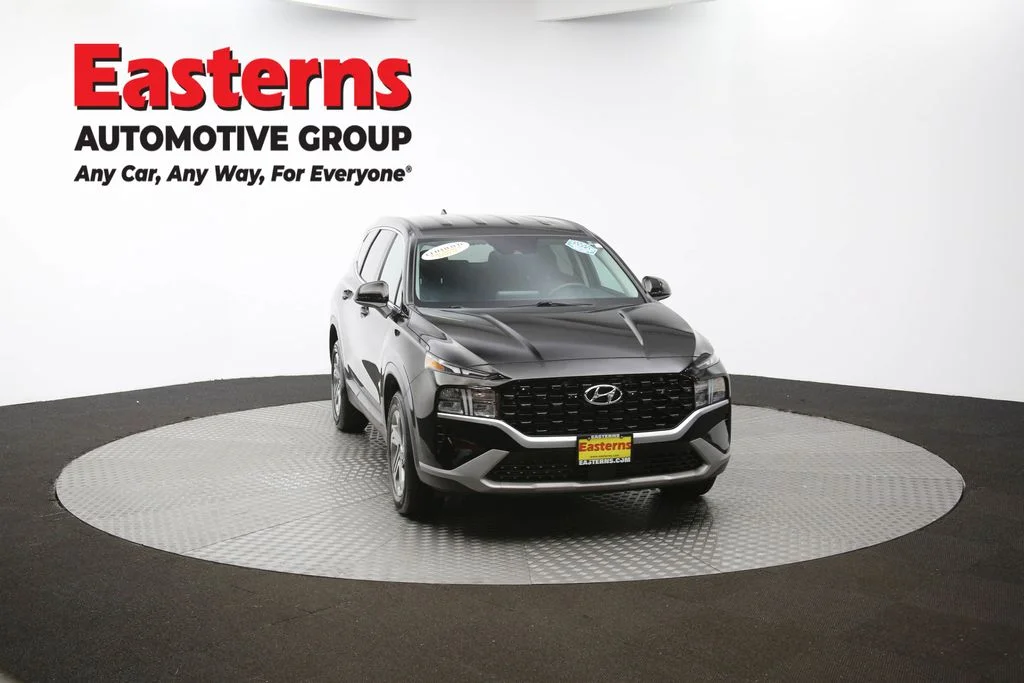 Used 2023 Black Hyundai SE image 48
