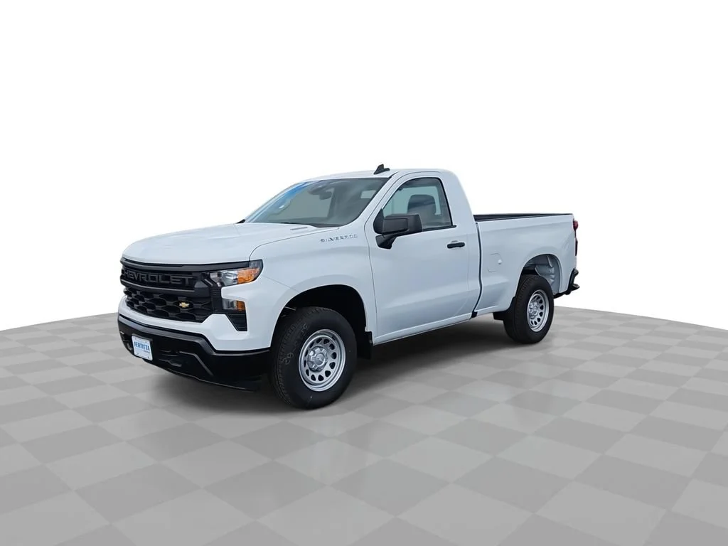 New 2026 Summit White Chevrolet WT image 4