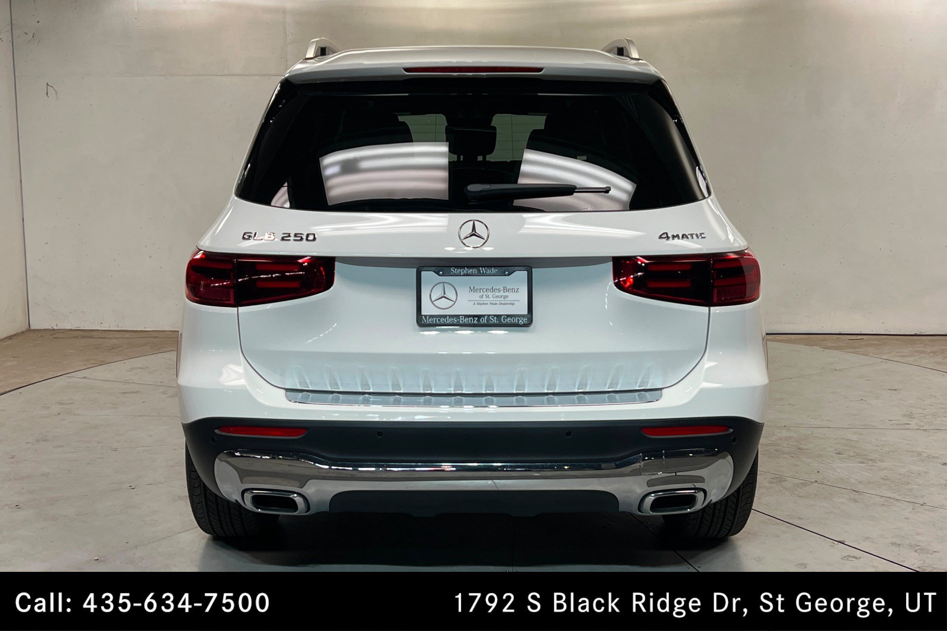 Certified Used 2026 Polar White Mercedes-Benz GLB 250 image 5