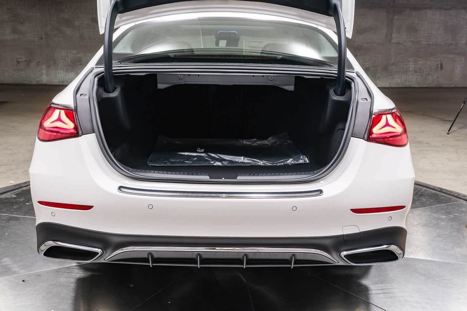 New 2026 Polar White Mercedes-Benz E 350 image 74
