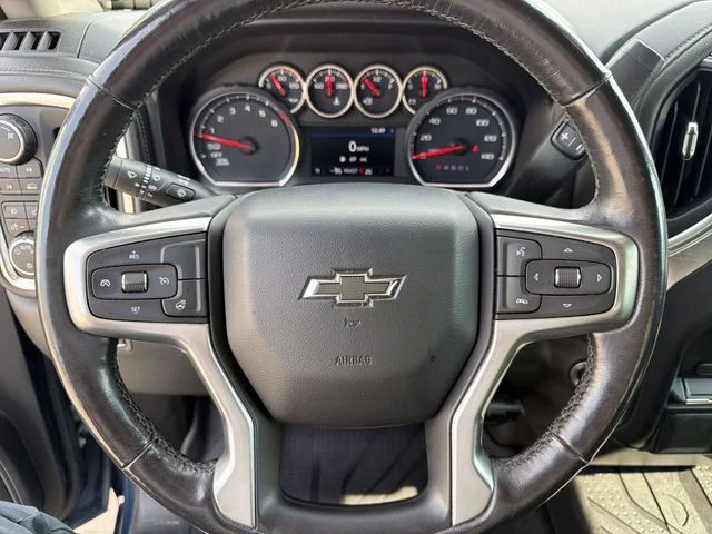 Used 2019 Blue Chevrolet RST image 16