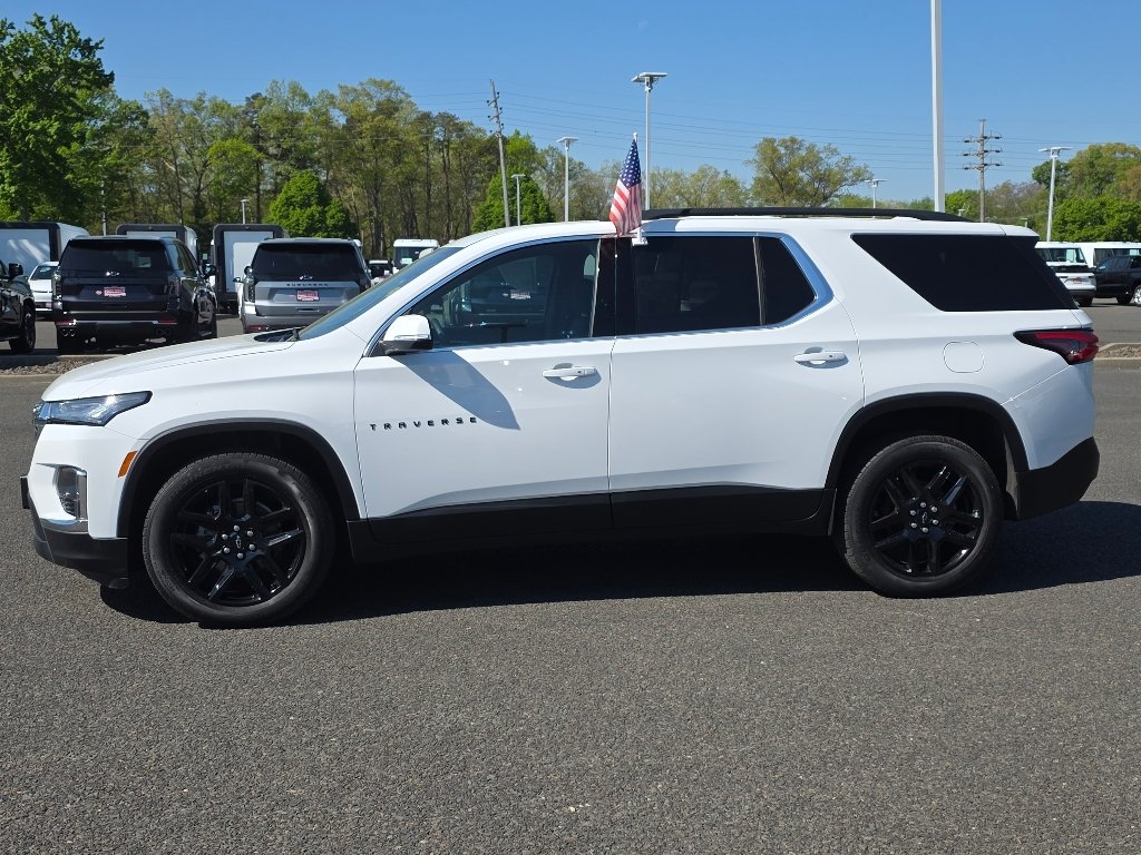 Used 2023 Summit White Chevrolet LT image 12