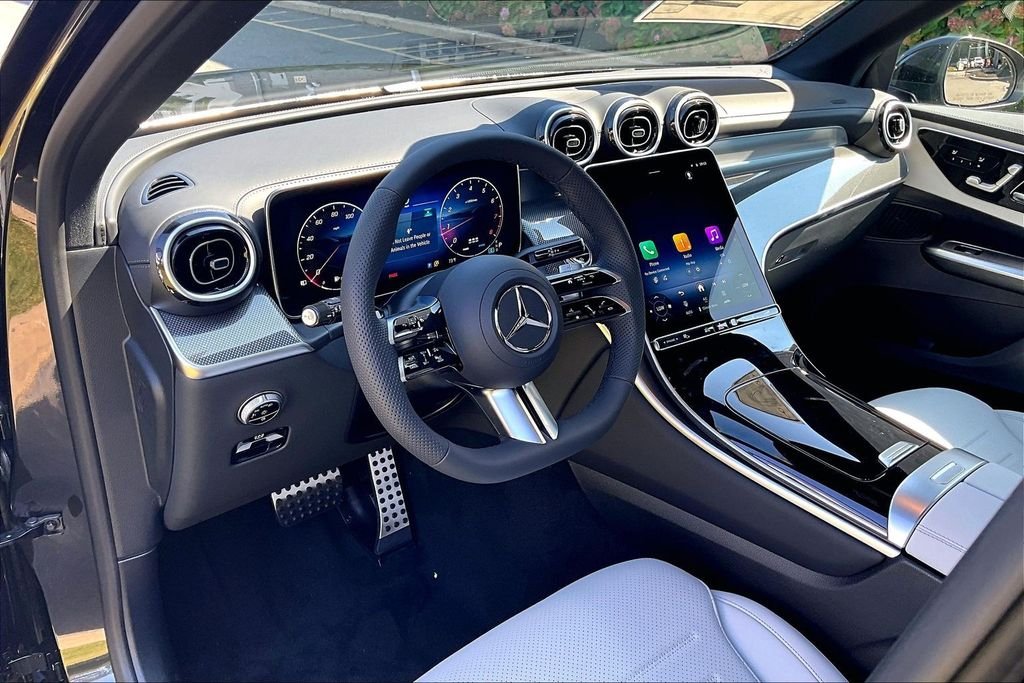 New 2027 Graphite Grey Metallic Mercedes-Benz GLC 300 image 6