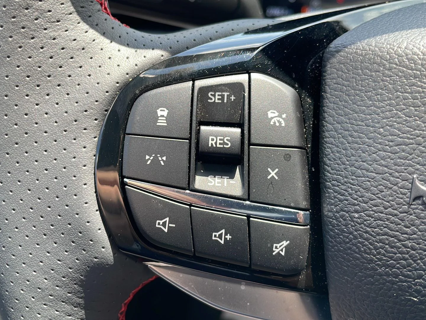 New 2026 Carbonized Gray Metallic Ford ST-Line image 14