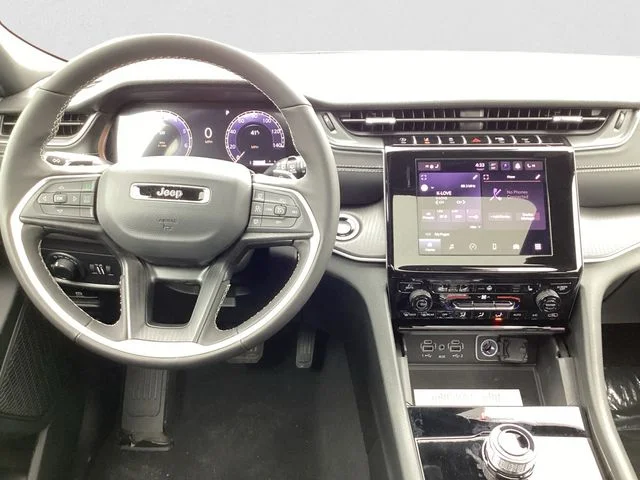 New 2026 Silver Zynith Jeep L LAREDO X 4X4 image 11