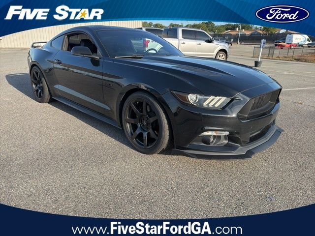 2016 Ford Mustang GT Coupe's photo